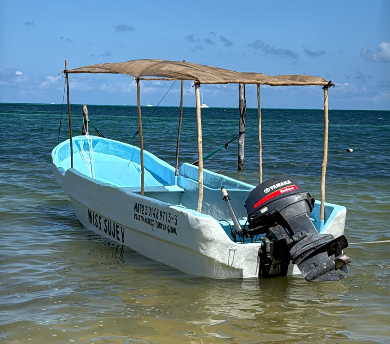 Miss Sujey panga pesca Cancún